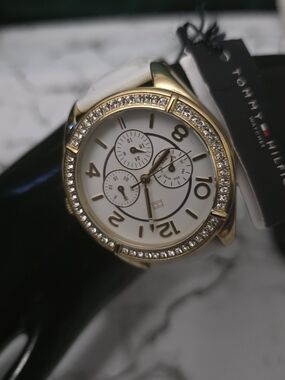 Tommy Hilfiger Women's White Dial Gold-Tone Crystal Accent Watch